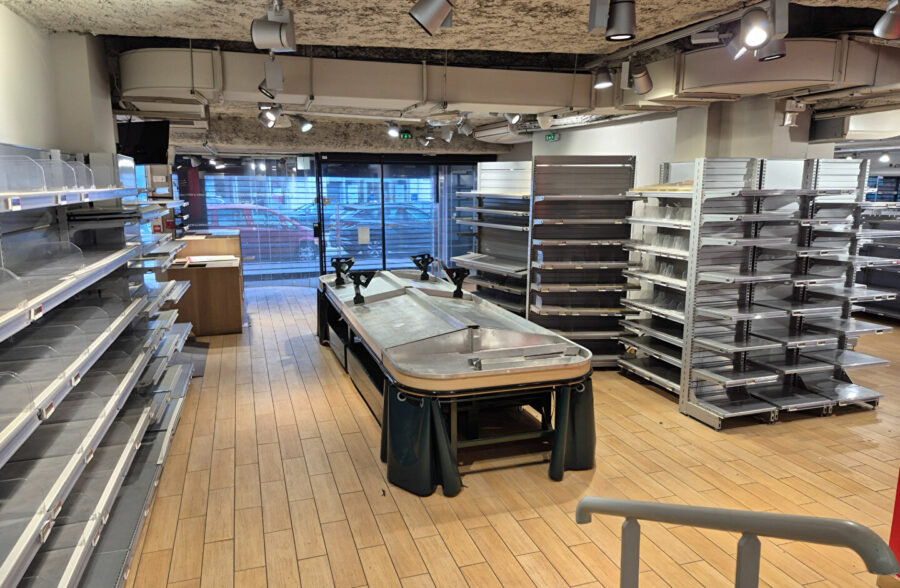 Lens centre local de +/-600m²