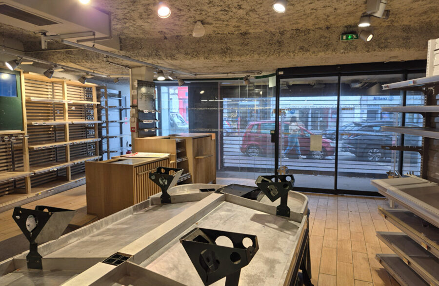 Lens centre local de +/-600m²