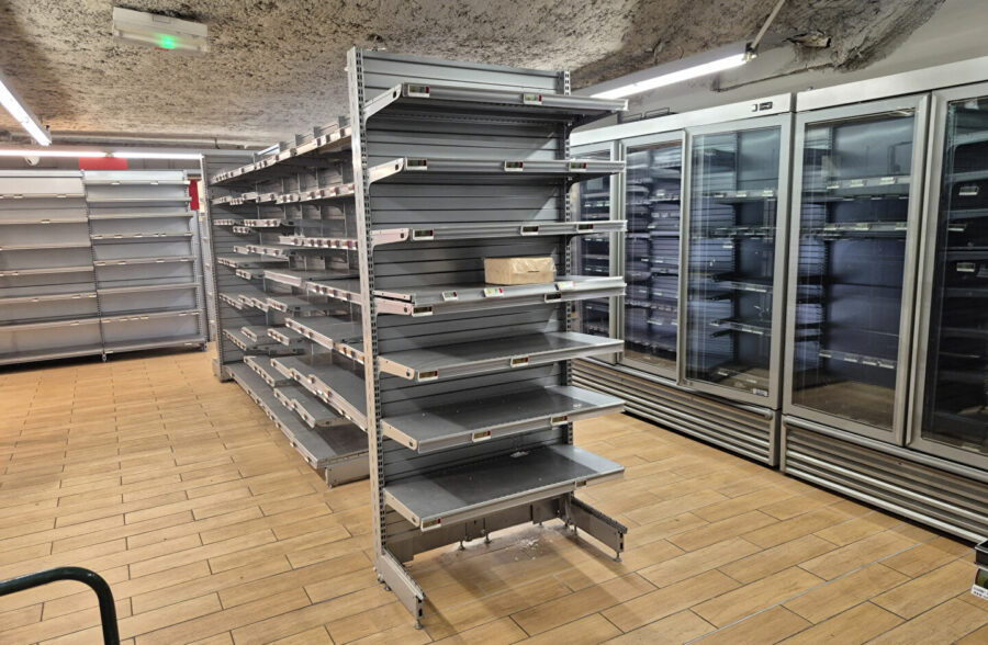 Lens centre local de +/-600m²
