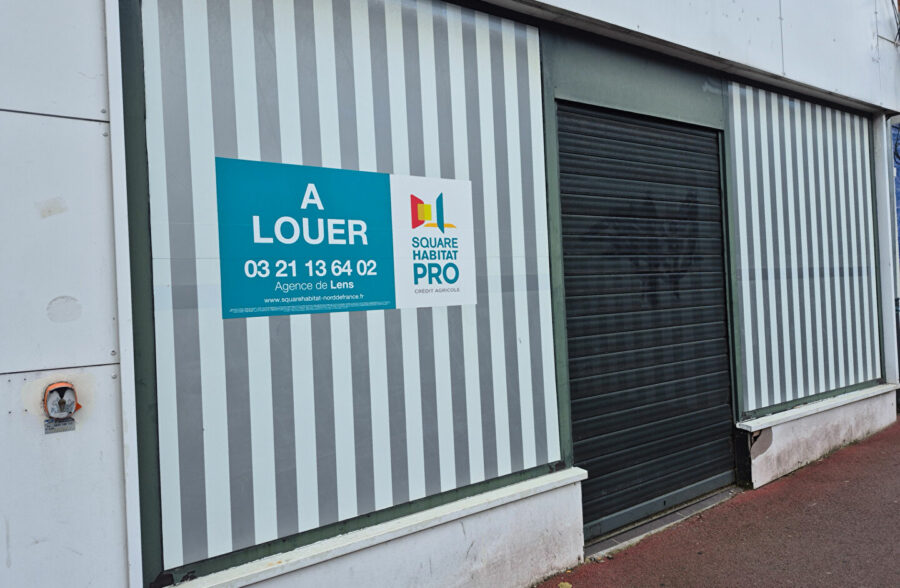 Lens centre local de +/-600m²