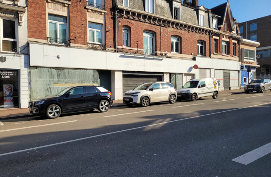 Lens centre local de +/-600m²