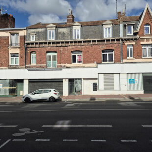 Lens centre local de +/-600m²