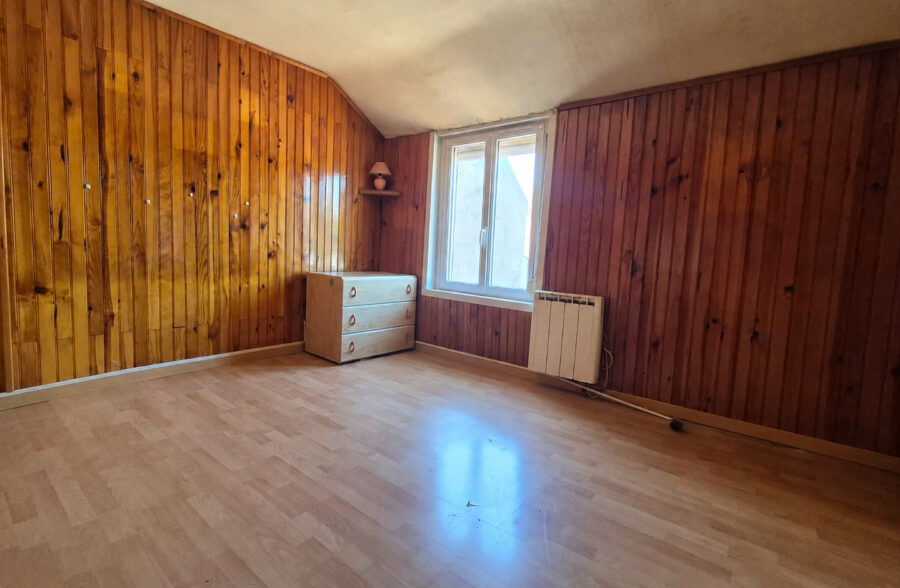 MAISON À FORT POTENTIEL – IDÉALE 1ER ACHAT OU INVESTISSEMENT