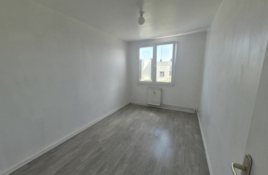 A VENDRE en Exclusivité!! Appartement T3 65m² !! 74 000 € HAI !!!