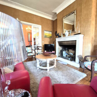 Maison Cambrai 10 pièce(s) 235 m2
