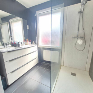 Maison individuelle semi plain pied