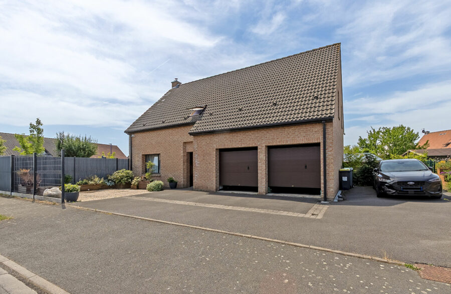 Maison La Chapelle D Armentieres 7 pièce(s) 146 m2