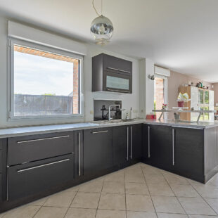Maison La Chapelle D Armentieres 7 pièce(s) 146 m2