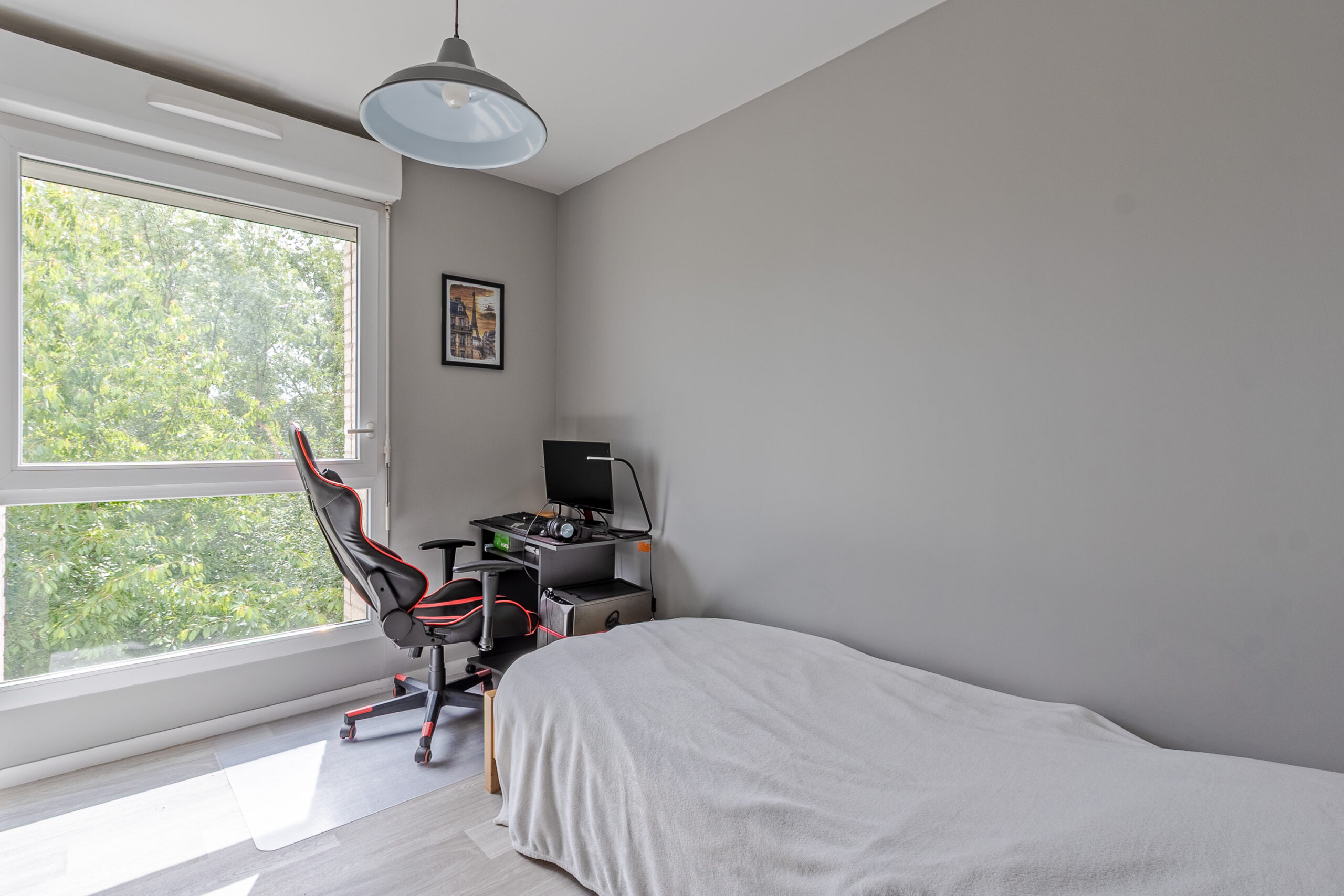Appartement T3 59 m2 avec garage, résidence sécurisée.