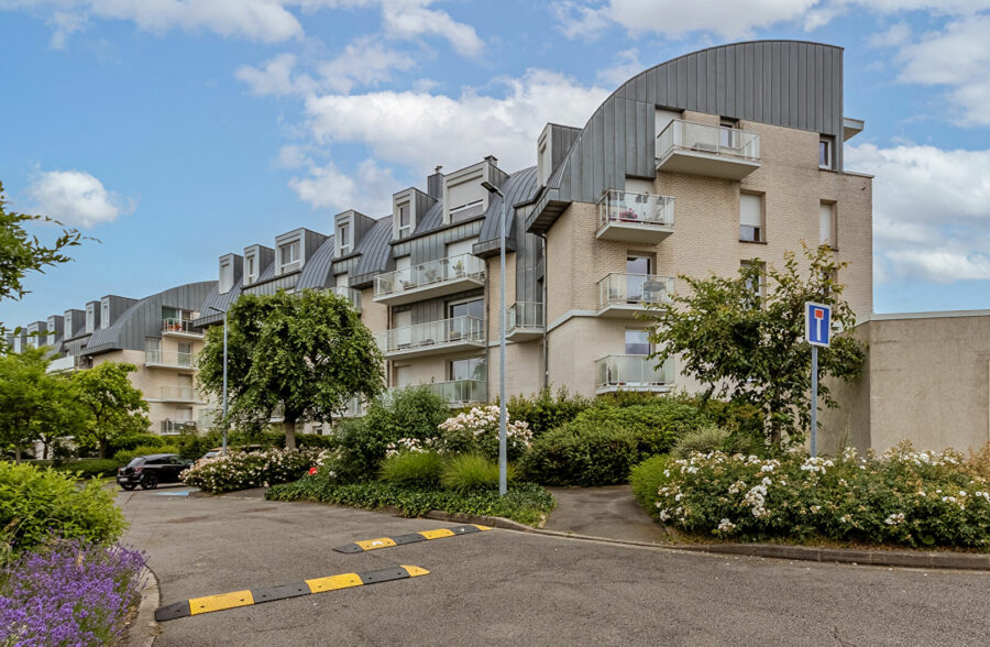 Appartement T3 59 m2 avec garage, résidence sécurisée.