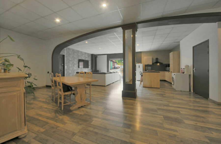 Maison Camblain Chatelain 5 pièce(s) 140 m2
