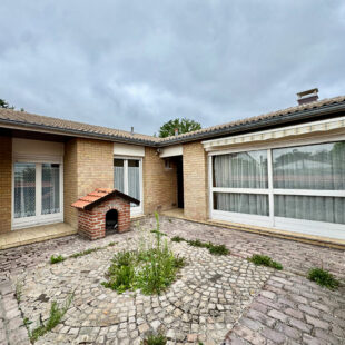 Plain pied 3chs + terrasse + garage à rénover <small>&nbsp;Sous compromis&nbsp;</small>