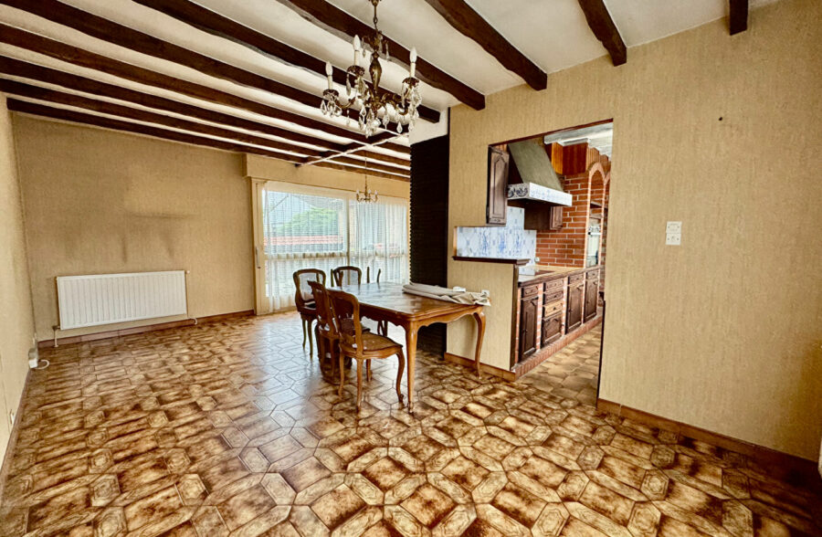 Plain pied 3chs + terrasse + garage à rénover <small>&nbsp;Sous compromis&nbsp;</small>