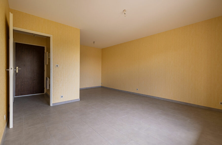 EXCLUSIVITE CITYA NORD DE FRANCE : APPARTEMENT TYPE STUDIO – CAVE – PARKING – WATTIGNIES