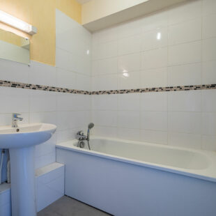 EXCLUSIVITE CITYA NORD DE FRANCE : APPARTEMENT TYPE STUDIO – CAVE – PARKING – WATTIGNIES