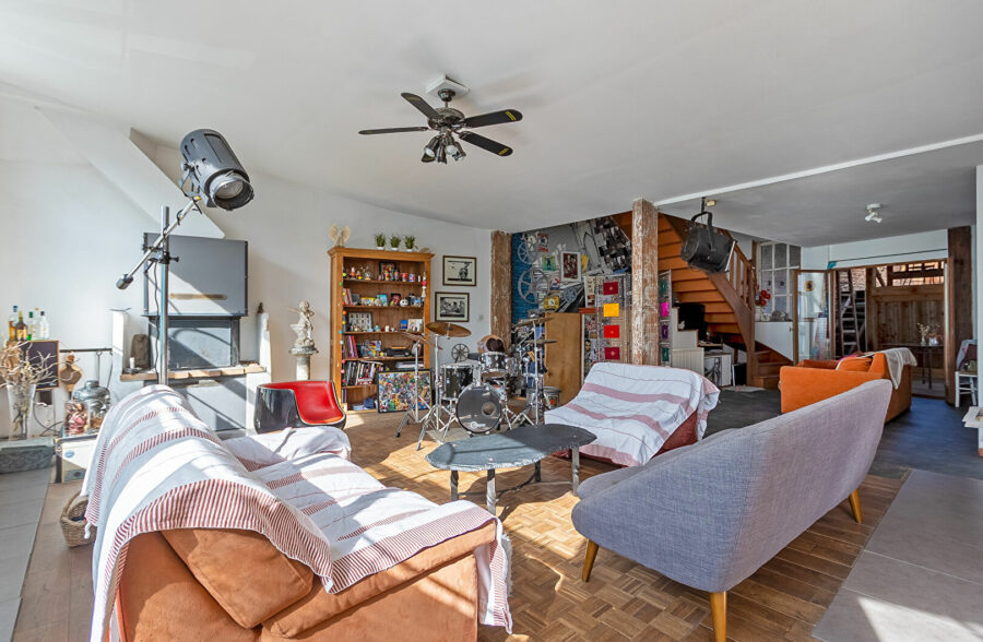 Au coeur de Wattrelos, rare ensemble immobilier aux multiples possibilités !