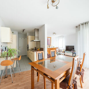 APPARTEMENT 2 CHAMBRES DE 67 M²