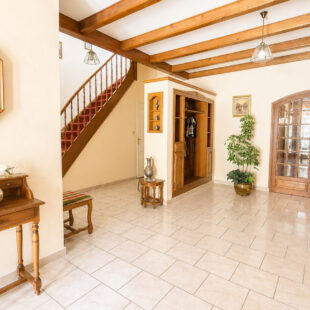 Maison 7 pièces 210 m2 5 chambres