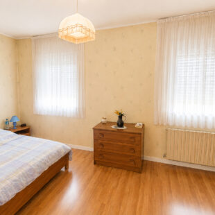 Maison 7 pièces 210 m2 5 chambres