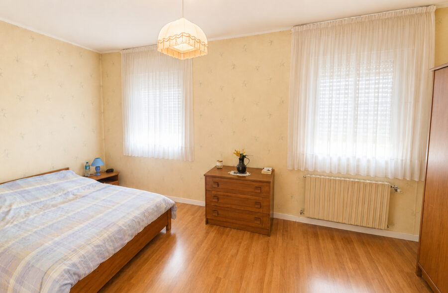 Maison 7 pièces 210 m2 5 chambres