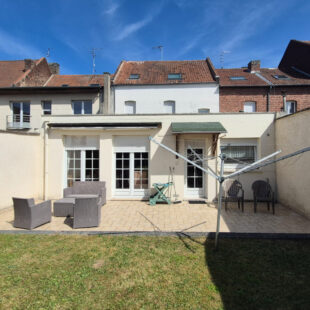 Maison 7 pièces 210 m2 5 chambres