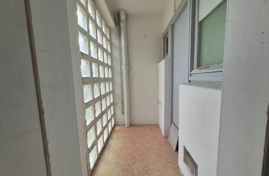 Appartement Lens 4 pièce(s) 72 m2 +parking couvert + cave.