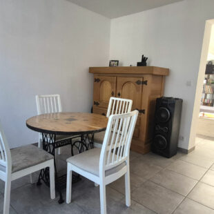Maison individuelle avec grand jardin