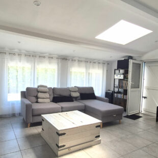 Maison individuelle avec grand jardin