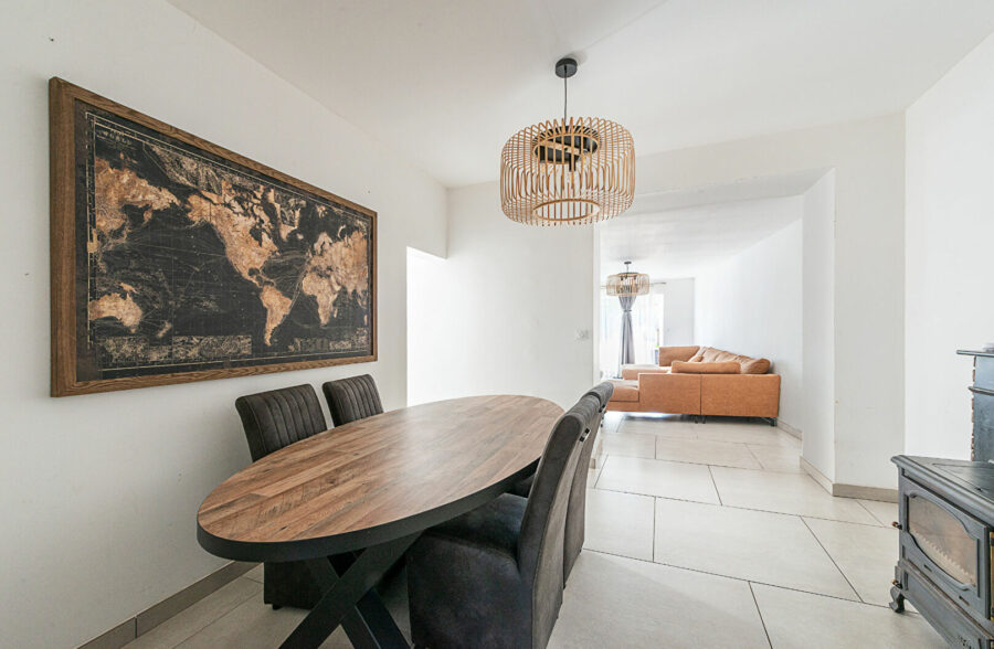 Maison rénovée de 148 m² à Crespin – Proche de toutes commodités