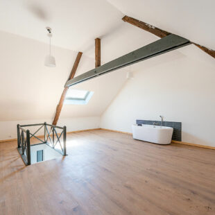 Maison rénovée de 148 m² à Crespin – Proche de toutes commodités