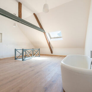 Maison rénovée de 148 m² à Crespin – Proche de toutes commodités