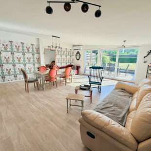 Maison de caractère semi plain-pied de 180 m² avec jardin de près de 800 m²