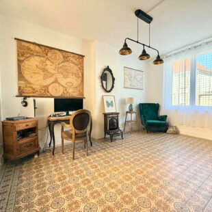 Maison de caractère semi plain-pied de 180 m² avec jardin de près de 800 m²