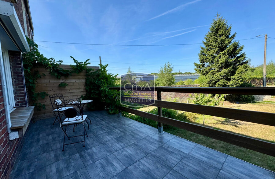 CITYA NORD DE FRANCE : MAISON 3 CHAMBRES – GARAGE – JARDIN – TERRASSE