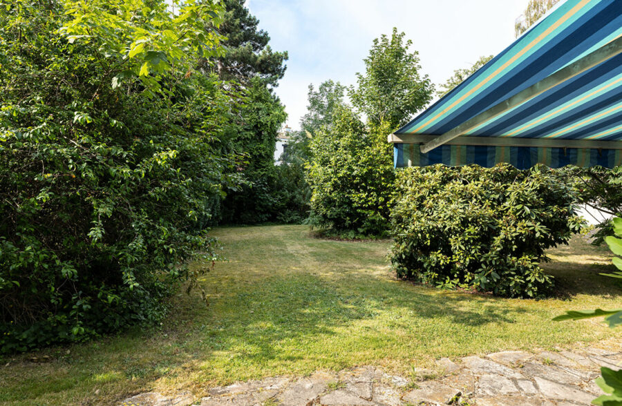 Maison semi-individuelle  4chs jardin + garage à rénover