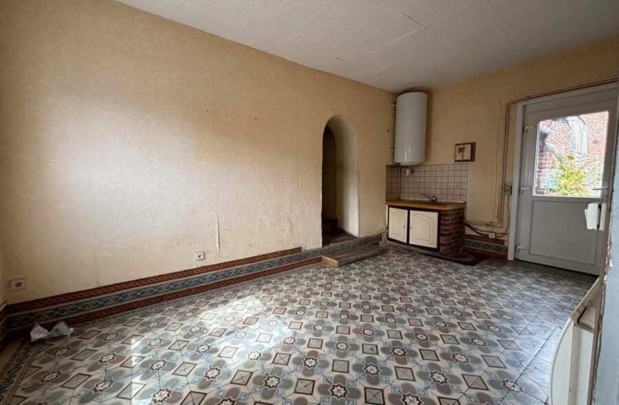 Ensemble immobilier avec fort potentiel en plein coeur de village