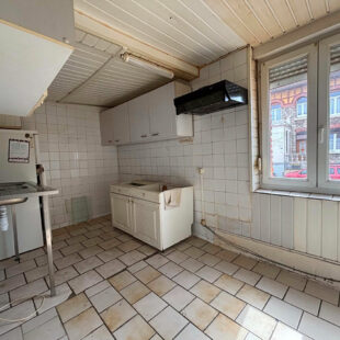 Ensemble immobilier avec fort potentiel en plein coeur de village