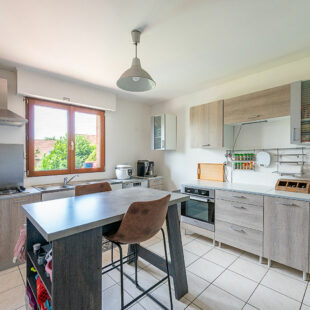 Maison plain-pied Marly 5 pièce(s) 100 m2
