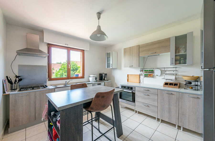 Maison plain-pied Marly 5 pièce(s) 100 m2