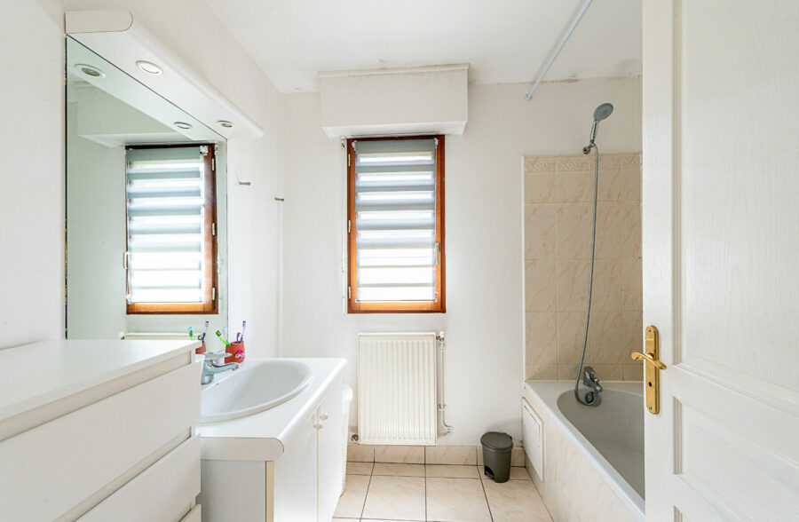 Maison plain-pied Marly 5 pièce(s) 100 m2