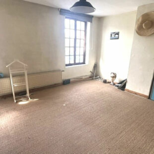 Large 1930 avec un jardin de 150m²