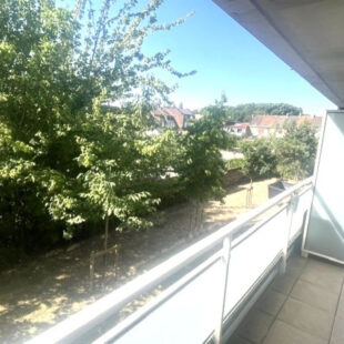 Beau T3 récent avec balcon et parking