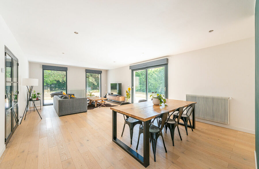 Chaumière  de semi plein-pied sur 1844 m²