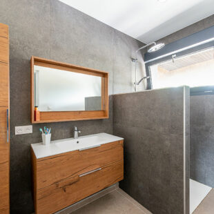 Chaumière  de semi plein-pied sur 1844 m²