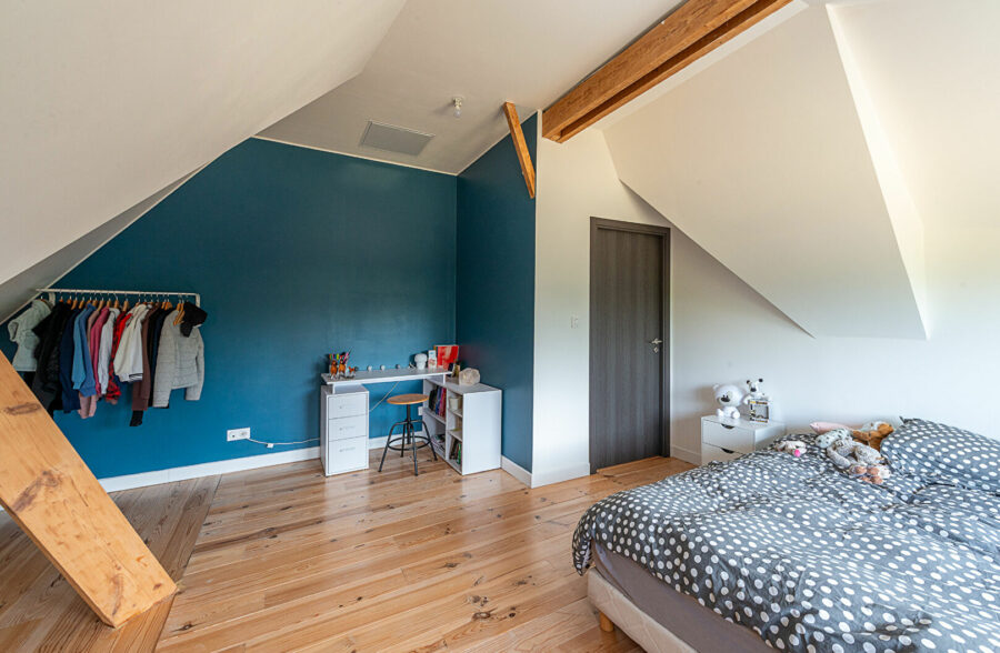 Chaumière  de semi plein-pied sur 1844 m²