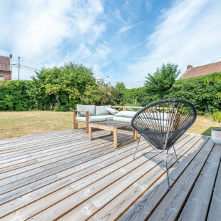 Chaumière  de semi plein-pied sur 1844 m²