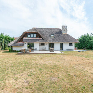 Chaumière  de semi plein-pied sur 1844 m²