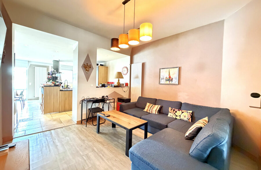 Maison de ville – 4 chambres – jardin et garage