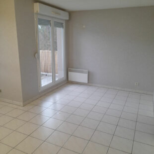 Appartement Lens 3 pièce(s) 61.50 m2 avec balcon + place de parking.