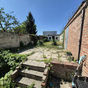 À vendre !! Maison semi-individuelle 97 m² , 3 chambres + bureau+ jardin 85m²!! 191 000 € HAI !!!